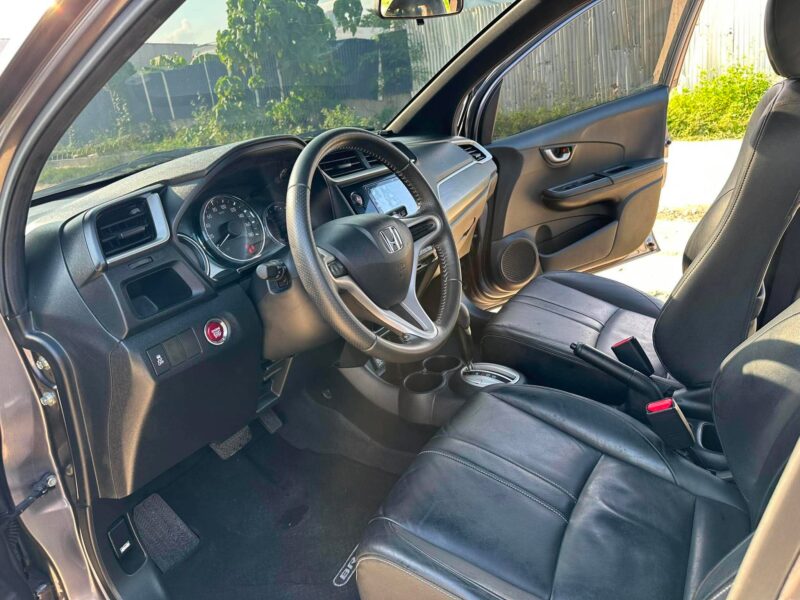 2018 HONDA BR-V 1.5 V AUTOMATIC TRANSMISSION