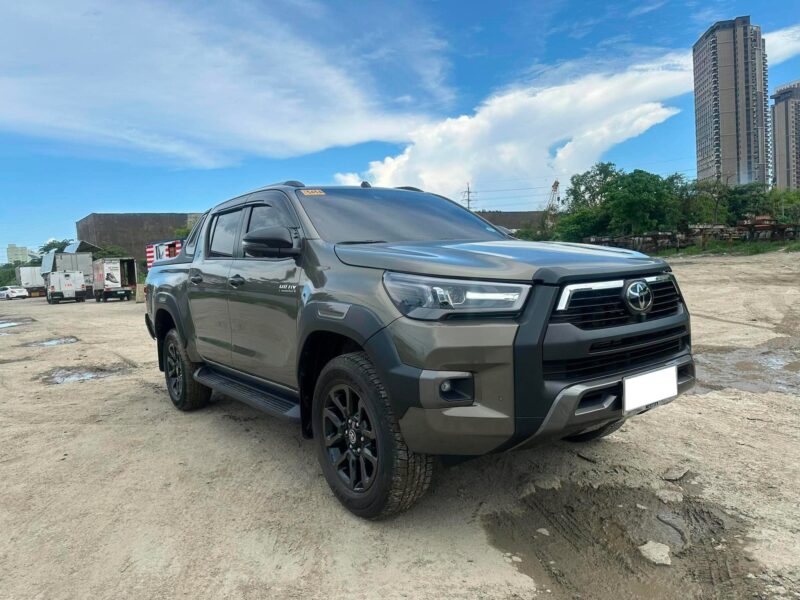2025 TOYOTA HILUX CONQUEST 2.4 V 4X2 AUTOMATIC TRANSMISSION 6TKM ONLY!!!