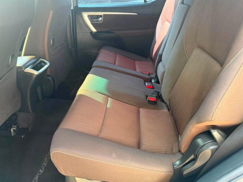 2023 ACQ TOYOTA FORTUNER 2020 MODEL 2.4 G DIESEL MANUAL TRANSMISSION 24TKM ONLY