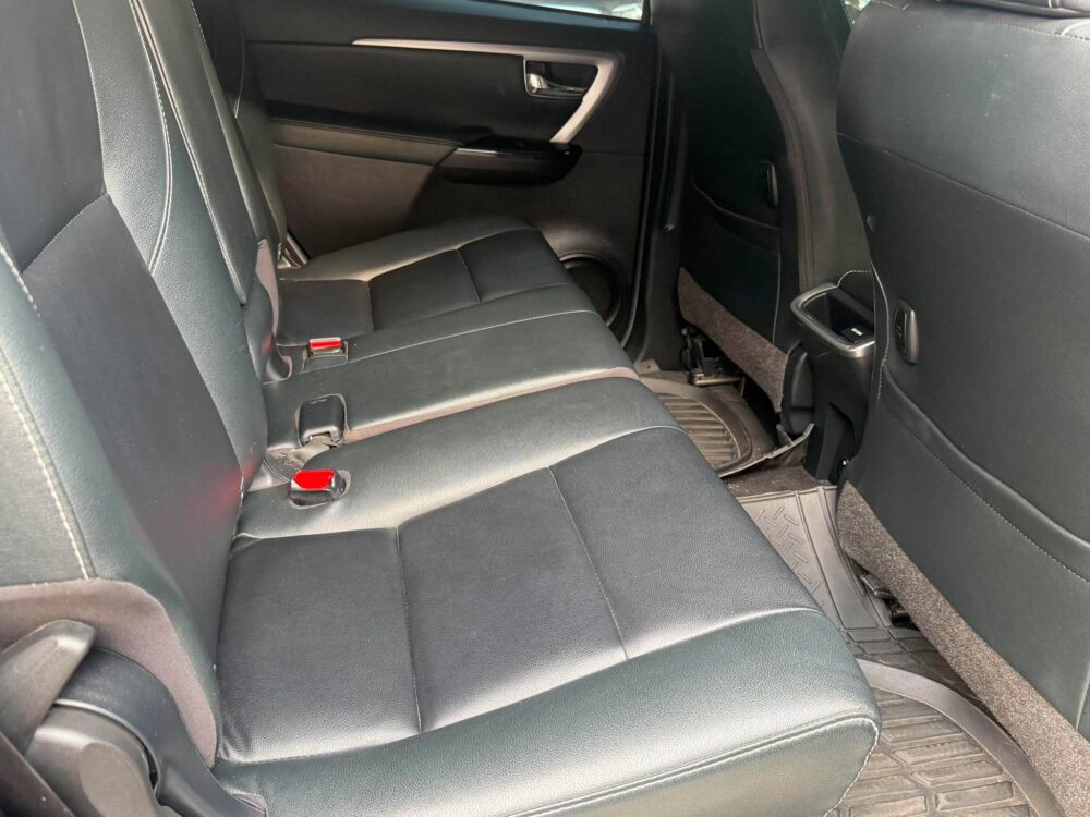 2022 TOYOTA FORTUNER Q 2.8L DIESEL AUTOMATIC TRANSMISSION