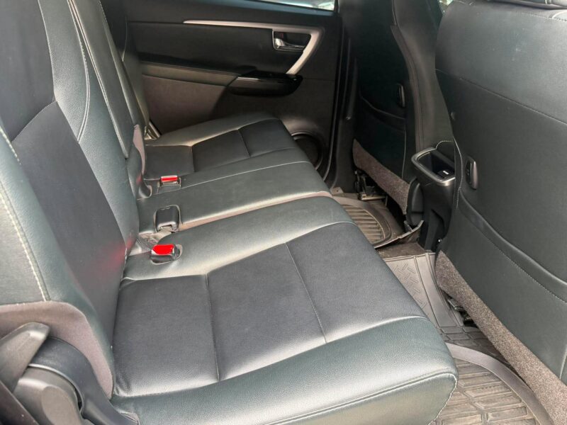 2022 TOYOTA FORTUNER Q 2.8L DIESEL AUTOMATIC TRANSMISSION