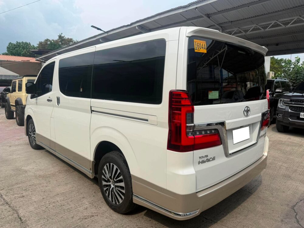 2025 TOYOTA HI ACE SUPER GRANDIA ELITE 2.8 AUTOMATIC TRANSMISSION 3TKM ONLY!!!