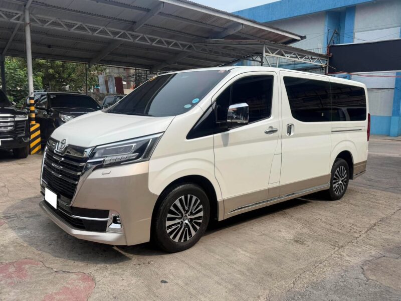 2025 TOYOTA HI ACE SUPER GRANDIA ELITE 2.8 AUTOMATIC TRANSMISSION 3TKM ONLY!!!