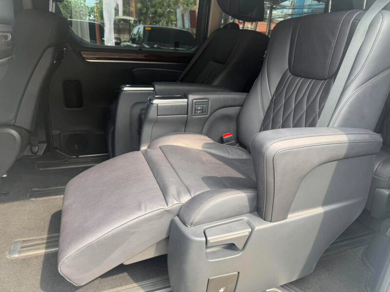 2025 TOYOTA HI ACE SUPER GRANDIA ELITE 2.8 AUTOMATIC TRANSMISSION 3TKM ONLY!!!