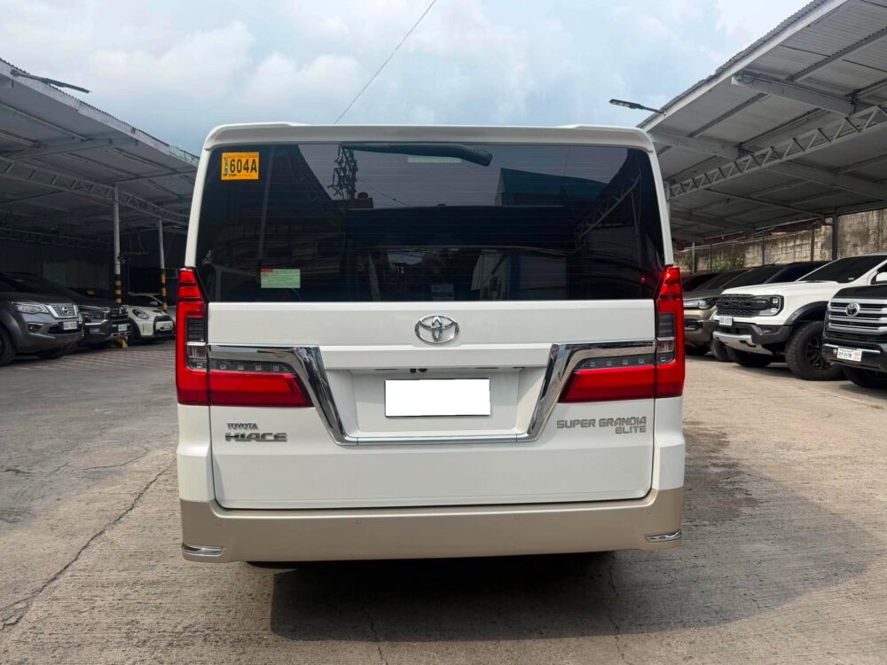 2025 TOYOTA HI ACE SUPER GRANDIA ELITE 2.8 AUTOMATIC TRANSMISSION 3TKM ONLY!!!