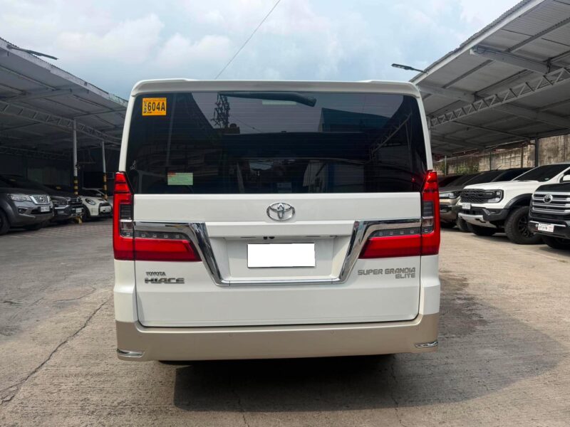 2025 TOYOTA HI ACE SUPER GRANDIA ELITE 2.8 AUTOMATIC TRANSMISSION 3TKM ONLY!!!