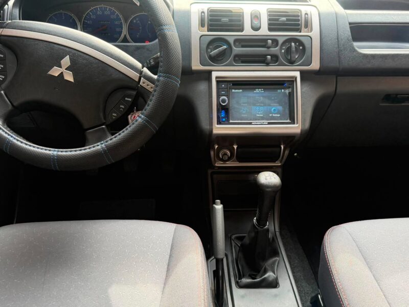 2016 MITSUBISHI ADVENTURE 2.5 GLS SPORTS MANUAL TRANSMISSION 36TKM ONLY!!!