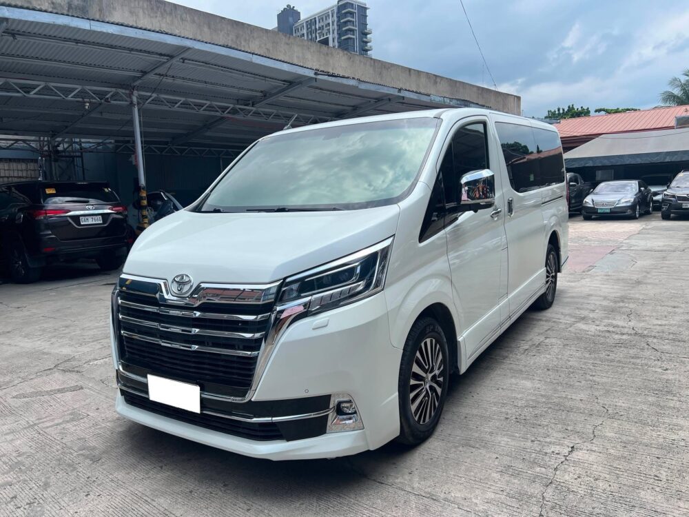 2020 TOYOTA HIACE SUPER GRANDIA LEATHER 2.8L DIESEL AUTOMATIC TRANSMISSION 30TKMS ONLY!!!