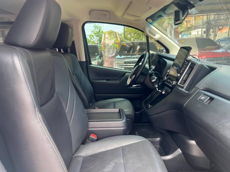 2020 TOYOTA HIACE SUPER GRANDIA LEATHER 2.8L DIESEL AUTOMATIC TRANSMISSION 30TKMS ONLY!!!