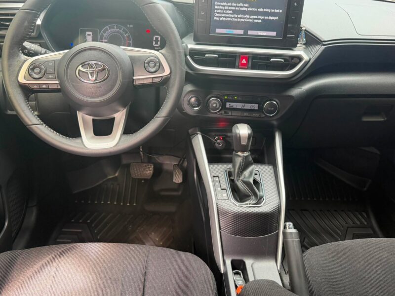 2024 TOYOTA RAIZE G 1.2 AUTOMATIC TRANSMISSION 11TKM ONLY!!!