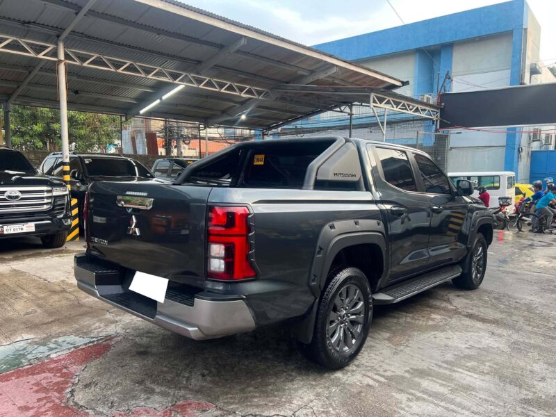 2024 MITSUBISHI TRITON GLS 2.4 DIESEL AUTOMATIC TRANSMISSION 28TKM ONLY!!!