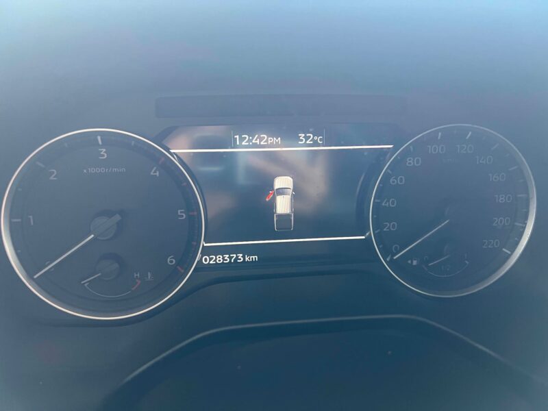 2024 MITSUBISHI TRITON GLS 2.4 DIESEL AUTOMATIC TRANSMISSION 28TKM ONLY!!!