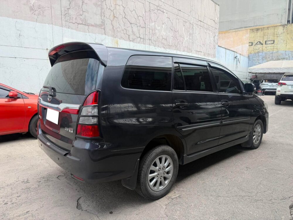 2016 TOYOTA INNOVA V 2.5 AUTOMATIC TRANSMISSION 70TKM ONLY!!!
