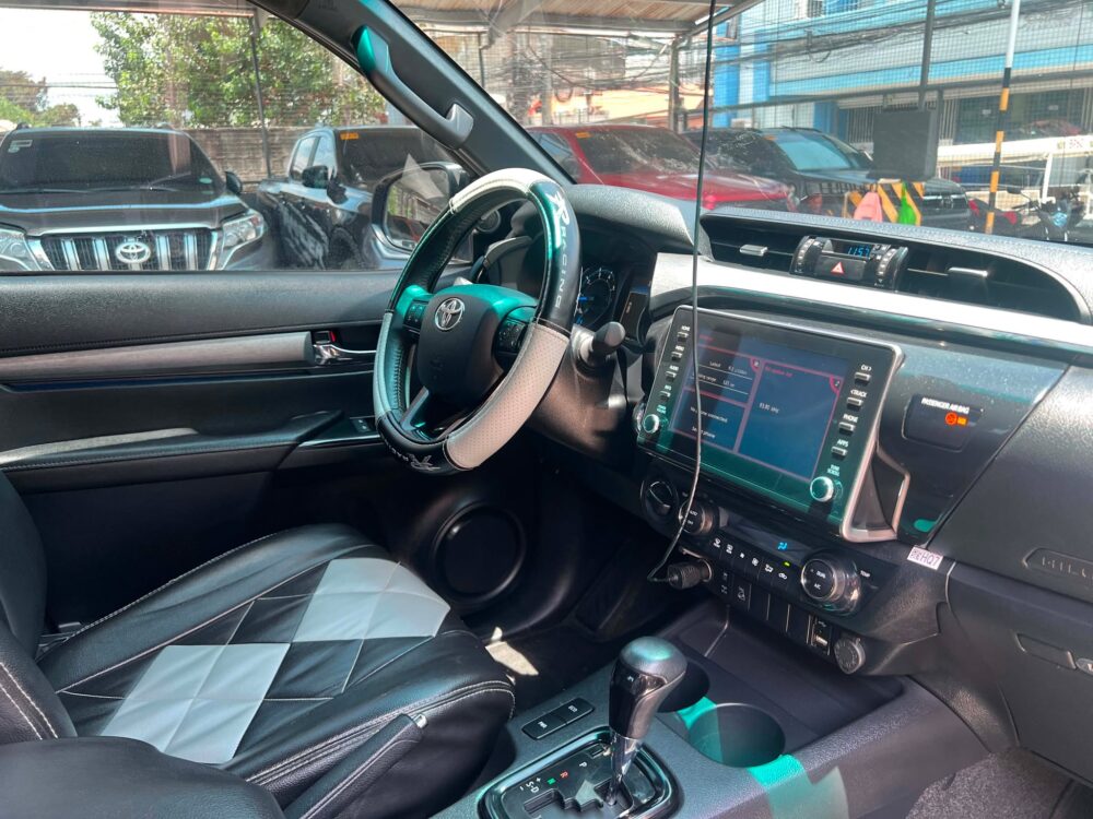 2022 TOYOTA HILUX CONQUEST 2.8 AUTOMATIC TRANSMISSION
