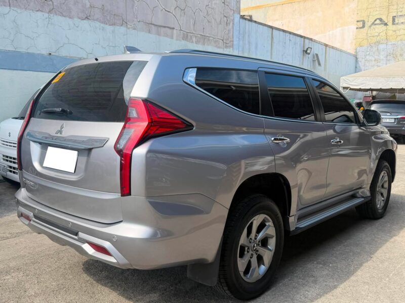 2025 MITSUBISHI MONTERO GLX 2.4 MANUAL TRANSMISSION 5TKM ONLY!!!