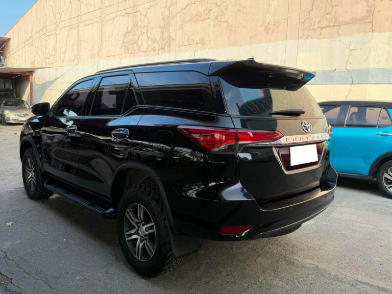 2019 TOYOTA FORTUNER 2.4 G 4X2 AUTOMATIC TRANSMISSION 57TKM ONLY!!!