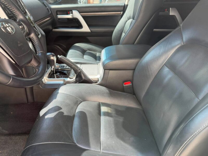 2018 TOYOTA LAND CRUISER LC200 VX PREMIUM 4X4 AUTOMATIC TRANSMISSION 22TKM ONLY!!!