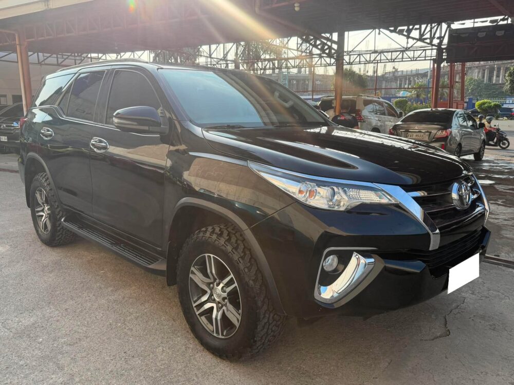 2019 TOYOTA FORTUNER 2.4 G 4X2 AUTOMATIC TRANSMISSION 57TKM ONLY!!!