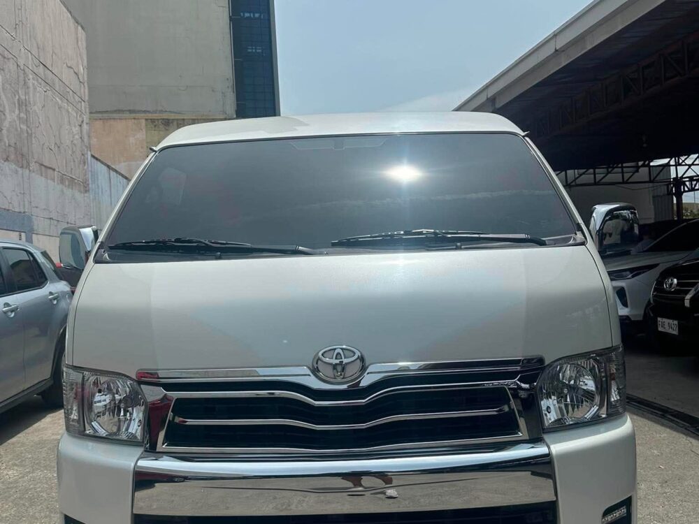 2018 TOYOTA HIACE SUPER GRANDIA 3.0 AUTOMATIC TRANSMISSION 36TKM ONLY!!!!