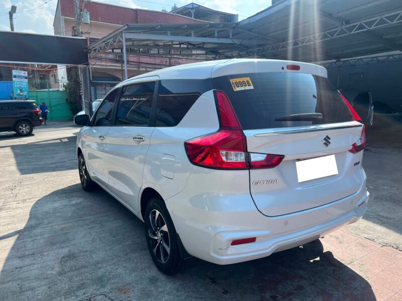 2025 SUZUKI ERTIGA 1.5 HYBRID AUTOMATIC TRANSMISSION 9TKM ONLY!!!