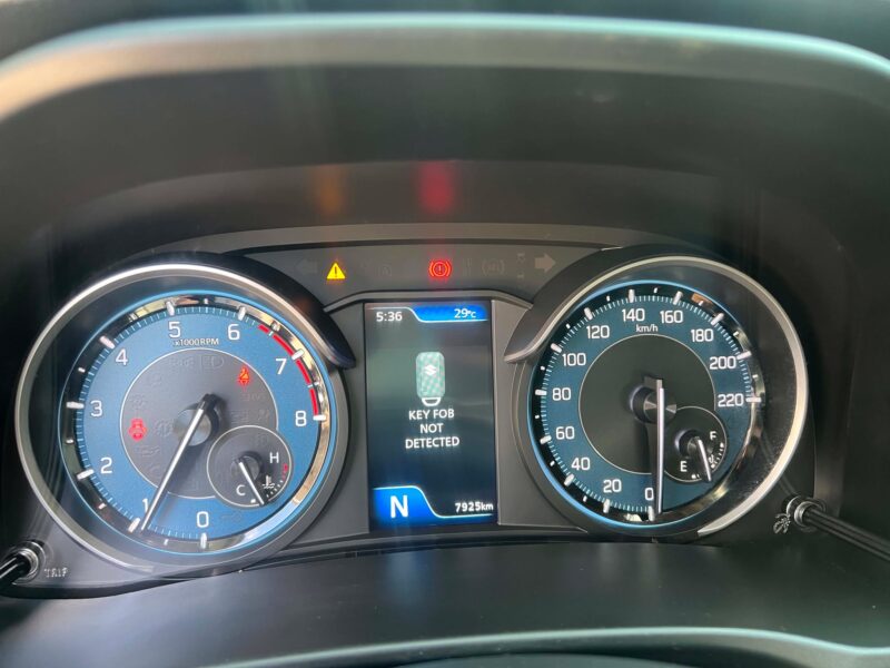 2025 SUZUKI ERTIGA 1.5 HYBRID AUTOMATIC TRANSMISSION 9TKM ONLY!!!