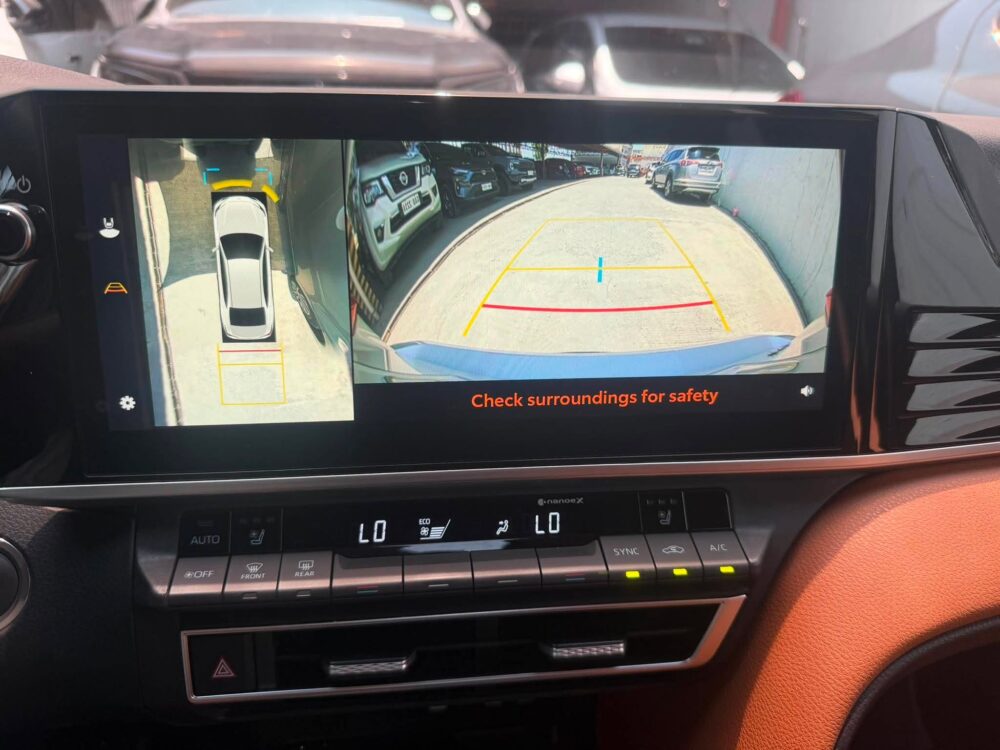 2025 TOYOTA CAMRY HYBRID 2.5 AUTOMATIC TRANSMISSION 2TKM ONLY!!!