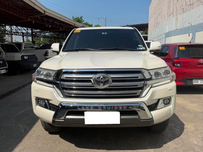 2018 TOYOTA LAND CRUISER LC200 VX PREMIUM 4X4 AUTOMATIC TRANSMISSION 22TKM ONLY!!!