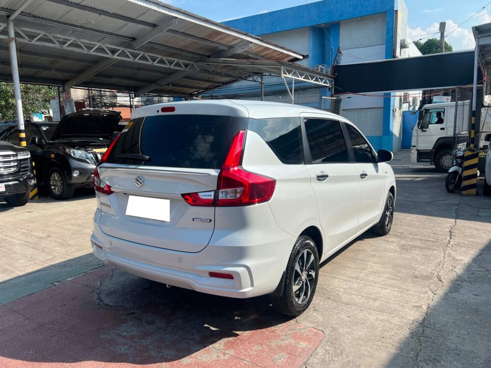 2025 SUZUKI ERTIGA 1.5 HYBRID AUTOMATIC TRANSMISSION 9TKM ONLY!!!