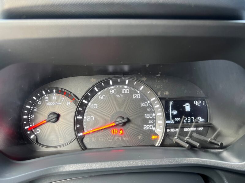 2024 TOYOTA AVANZA J 1.3 MANUAL TRANSMISSION 23TKM ONLY!!!