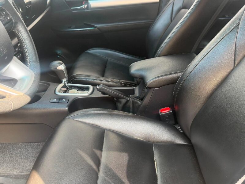 2022 TOYOTA HILUX G 4X2 2.4 AUTOMATIC TRANSMISSION 33TKM ONLY!!!