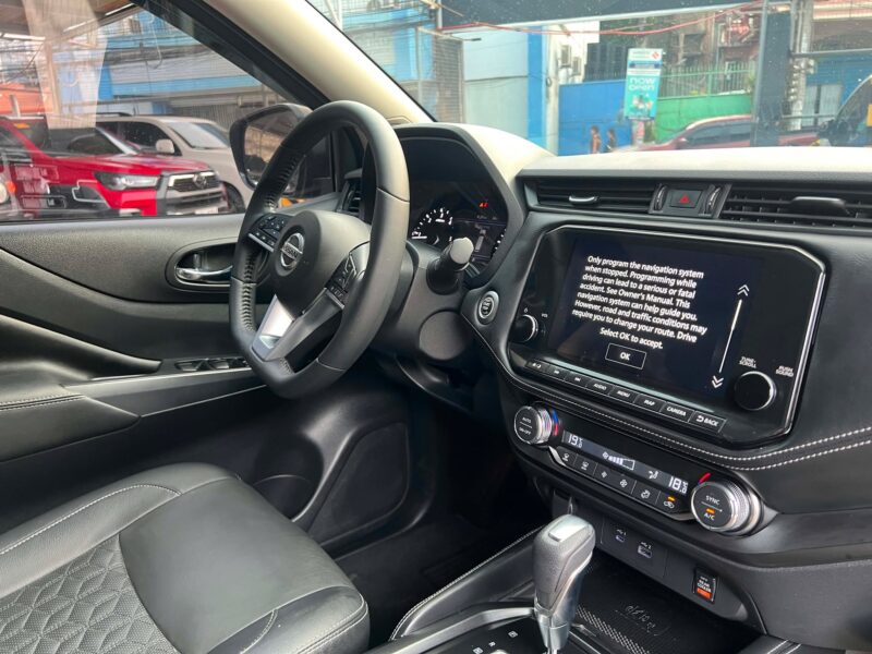 2024 NISSAN TERRA VL SPORTS 4X2 2.5 AUTOMATIC TRANSMISSION 10TKM ONLY!!!