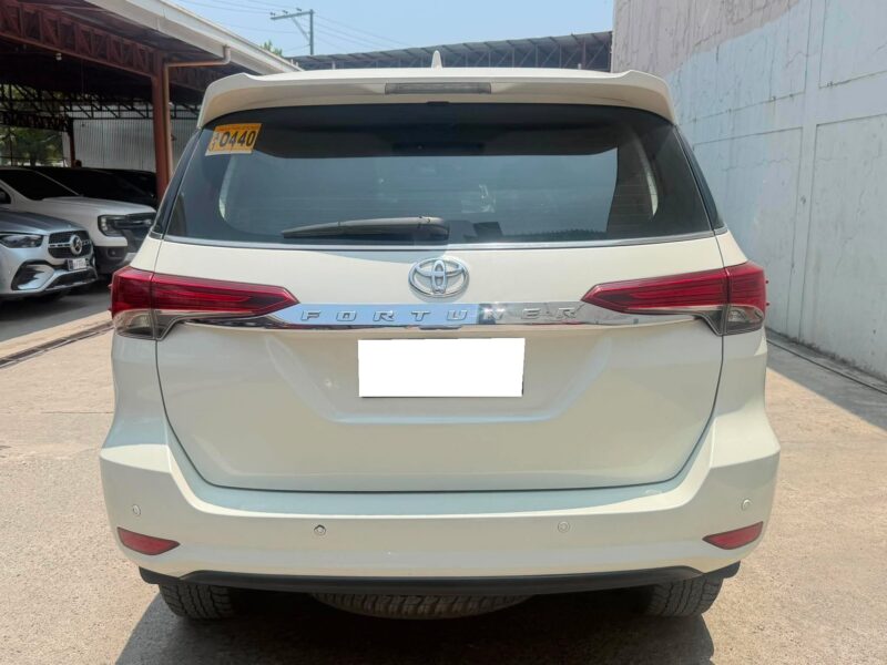 2018 TOYOTA FORTUNER V 4X2 2.4 AUTOMATIC TRANSMISSION 62TKM ONLY!!!