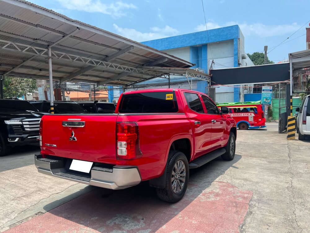 2024 MITSUBISHI TRITON GLX 2.4 AUTOMATIC TRANSMISSION 5TKM ONLY!!!