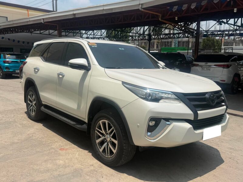 2018 TOYOTA FORTUNER V 4X2 2.4 AUTOMATIC TRANSMISSION 62TKM ONLY!!!