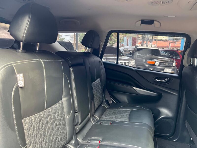 2024 NISSAN TERRA VL SPORTS 4X2 2.5 AUTOMATIC TRANSMISSION 10TKM ONLY!!!