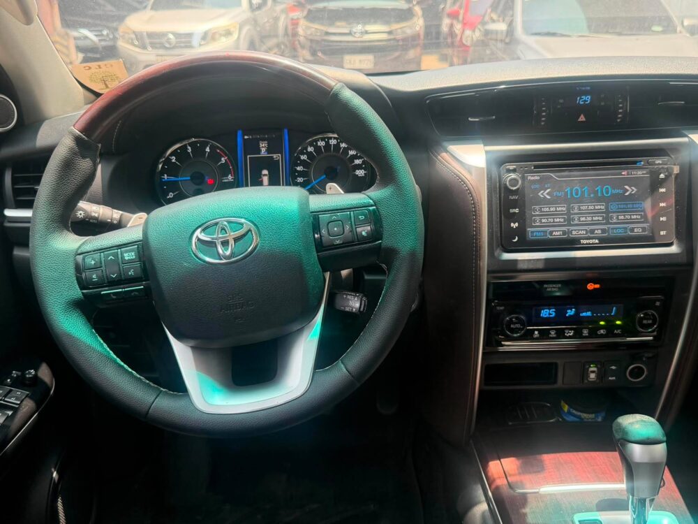 2018 TOYOTA FORTUNER V 4X2 2.4 AUTOMATIC TRANSMISSION 62TKM ONLY!!!