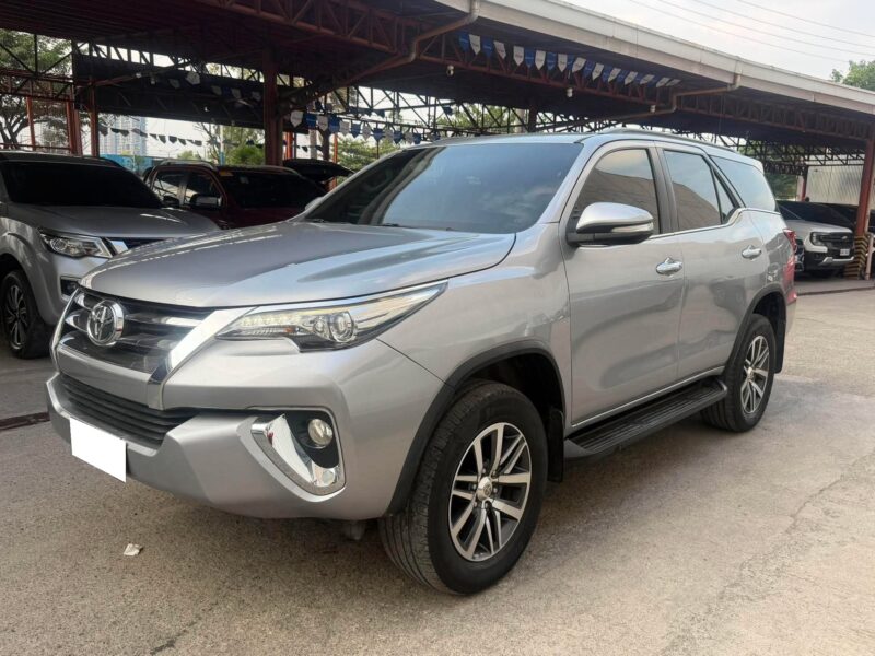 2016 TOYOTA FORTUNER V 2.4 AUTOMATIC TRANSMISSION 71TKM ONLY!!!